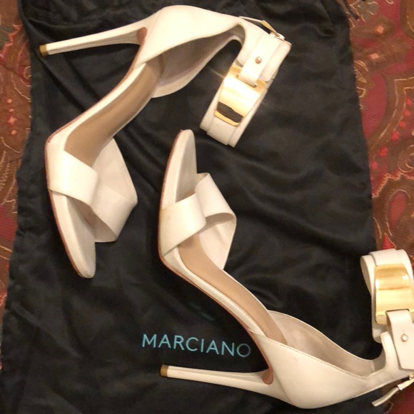 Marciano sandal heels - Picture 3 of 3